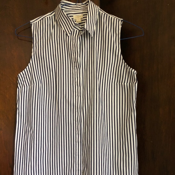 Awesome J Crew Sleeveless striped blouse women’s 4 button front collared - Picture 8 of 8